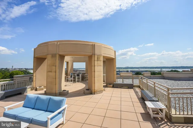 $489,900 | 3650 South Glebe Road, Unit 344, Arlington, VA 22202