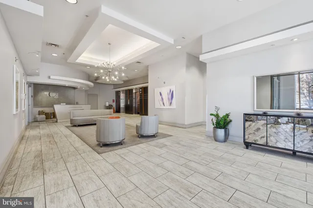 $489,900 | 3650 South Glebe Road, Unit 344, Arlington, VA 22202