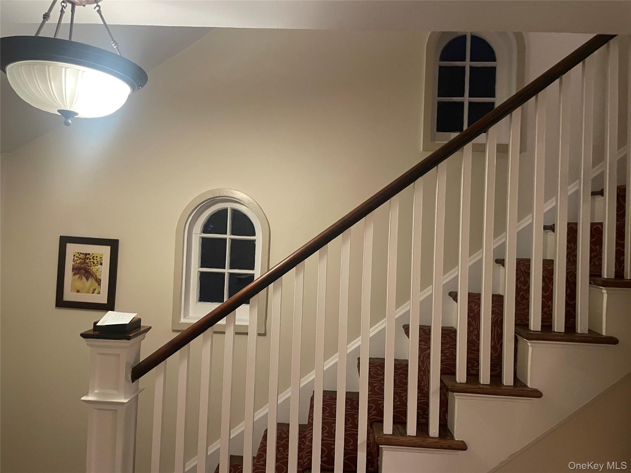 64 Maple Drive Great Neck, NY 11021 - Photo 12 of 16