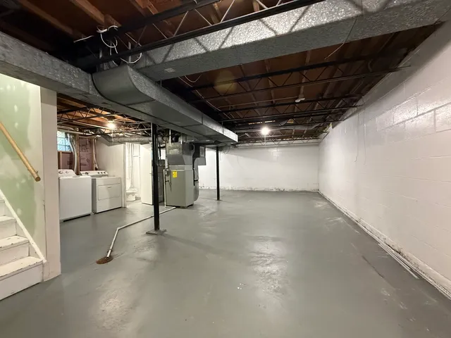 $249,000 | 1417 Glenwood Avenue, Joliet, IL 60435