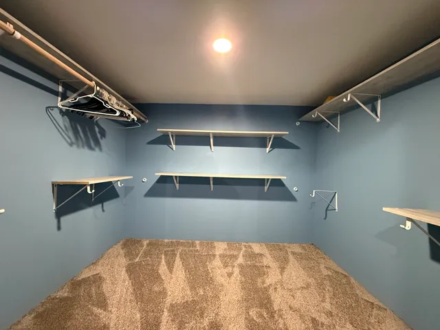 $249,000 | 1417 Glenwood Avenue, Joliet, IL 60435