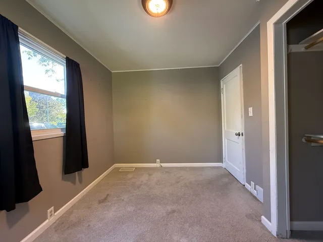 $249,000 | 1417 Glenwood Avenue, Joliet, IL 60435