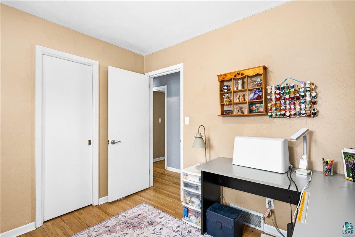 1403 North 47th Avenue East Duluth, MN 55804 - Photo 22 of 37
