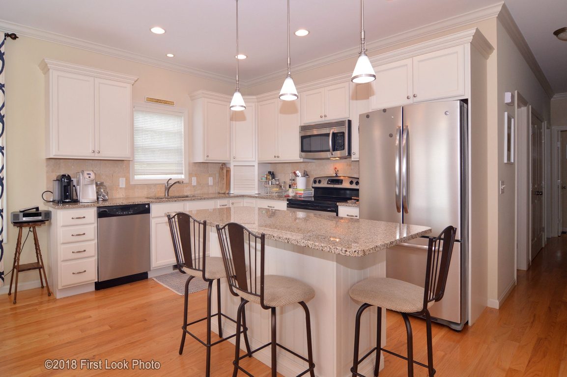 31 Arrowhead Road Narragansett, RI 02882 - Photo 11 of 39
