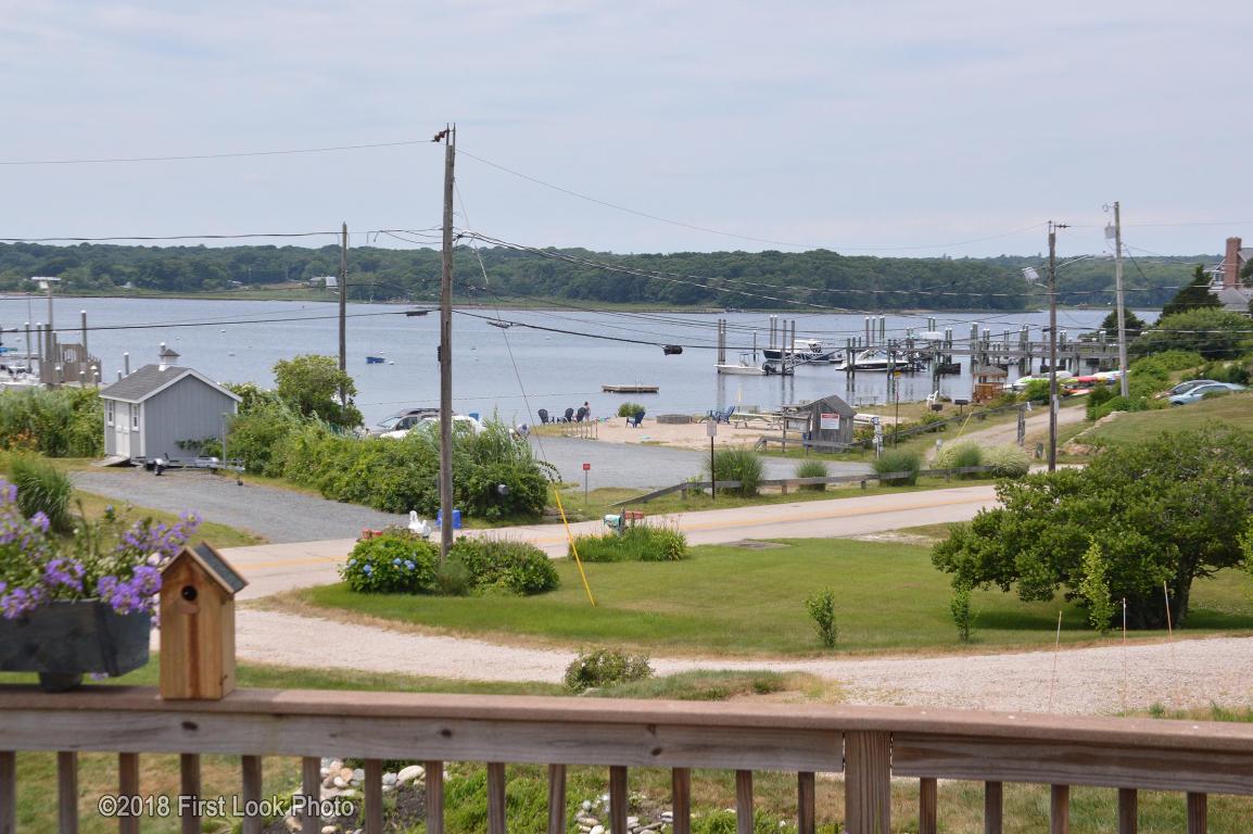31 Arrowhead Road Narragansett, RI 02882 - Photo 3 of 39