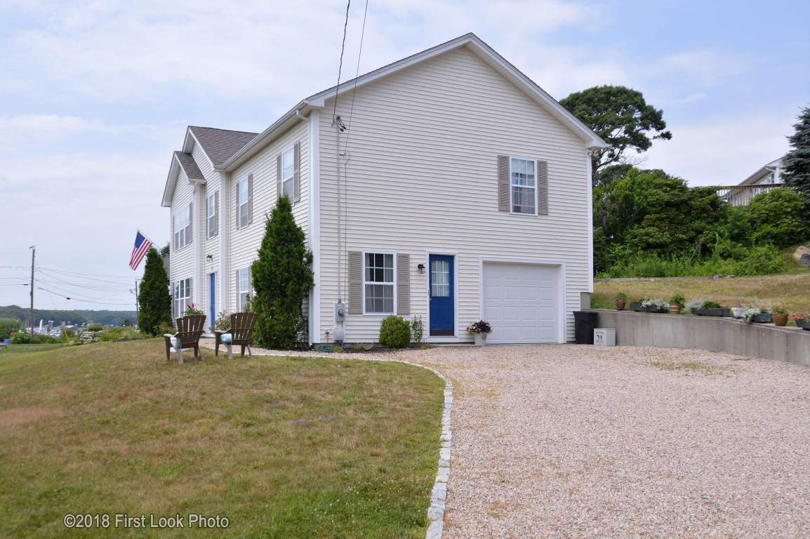 31 Arrowhead Road Narragansett, RI 02882 - Photo 36 of 39