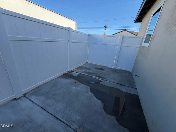 $3,250 | 430 West Fir Avenue, Oxnard, CA 93033