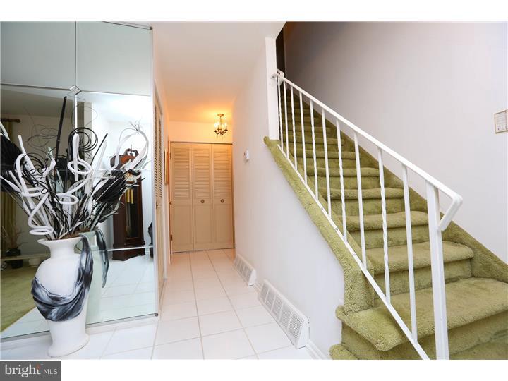 169 Rennard Street Philadelphia, PA 19116 - Photo 2 of 21 Gallery Image 2