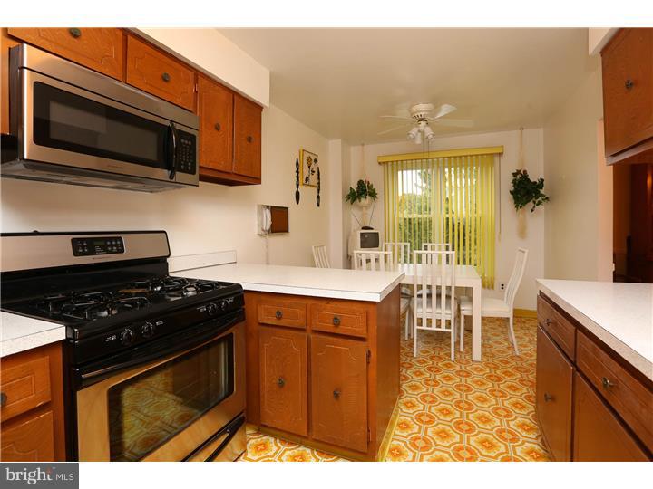 169 Rennard Street Philadelphia, PA 19116 - Photo 3 of 21 Gallery Image 3
