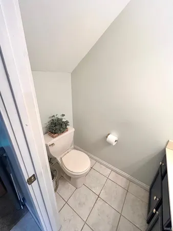 $129,999 | 2925 Dexter Court, Evansville, IN 47714