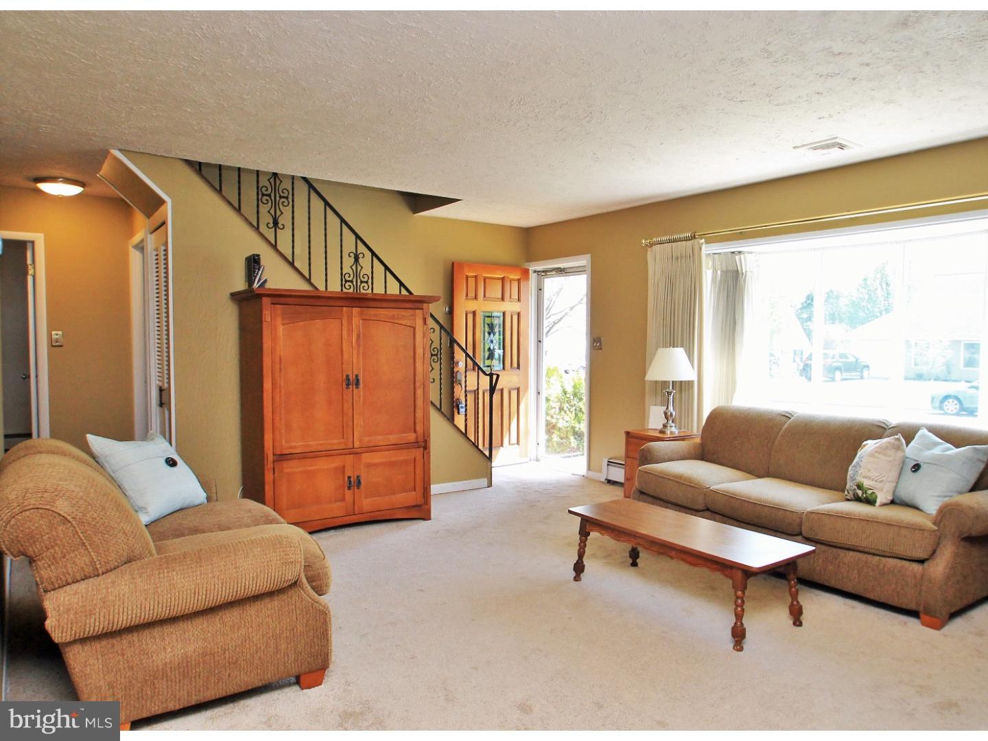 17 Canal Road Levittown, PA 19057 - Photo 3 of 13 Family Room