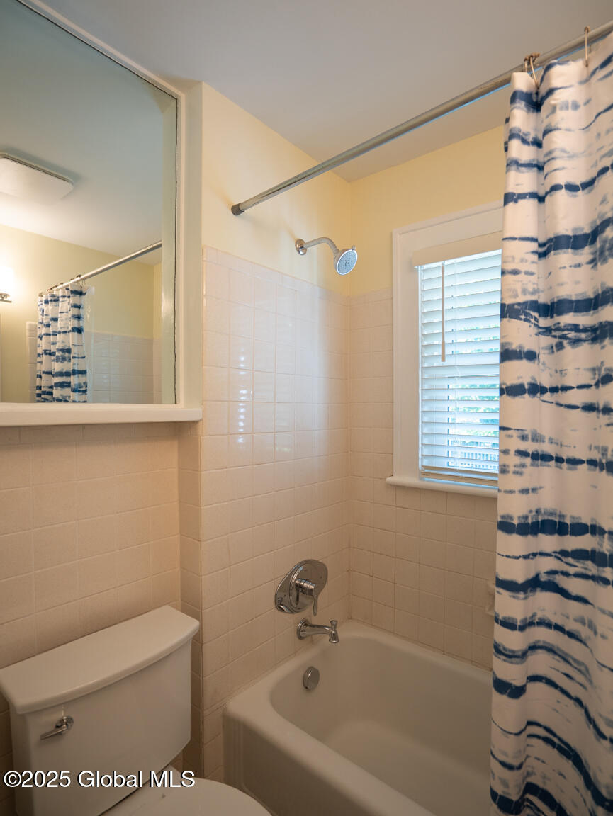 2 Arthur Road Colonie, NY 12110 - Photo 19 of 32 DSC00855