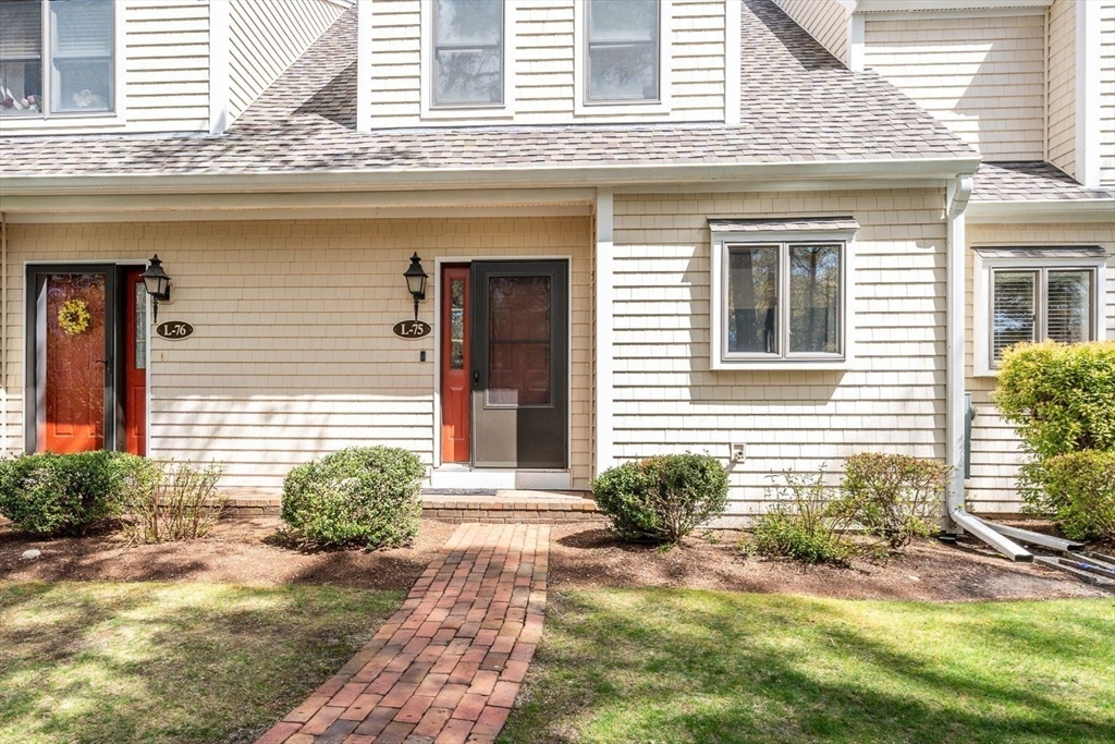 75 L Shellback Way, Unit L Mashpee, MA 02649 - Photo 3 of 24 Gallery Image 3