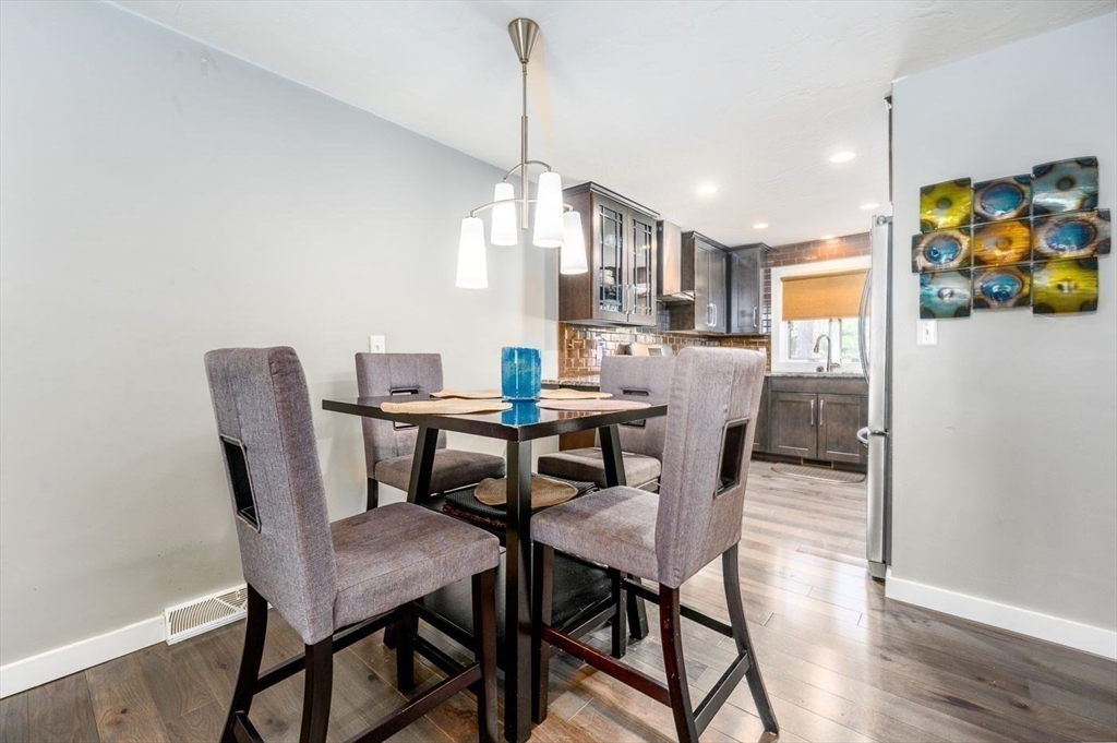 75 L Shellback Way, Unit L Mashpee, MA 02649 - Photo 7 of 24 Gallery Image 7