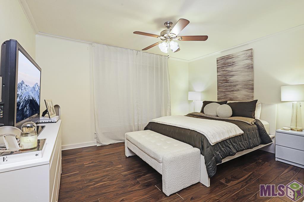 13233 Briar Hollow Avenue Baton Rouge, LA 70810 - Photo 13 of 22 Primary Bedroom