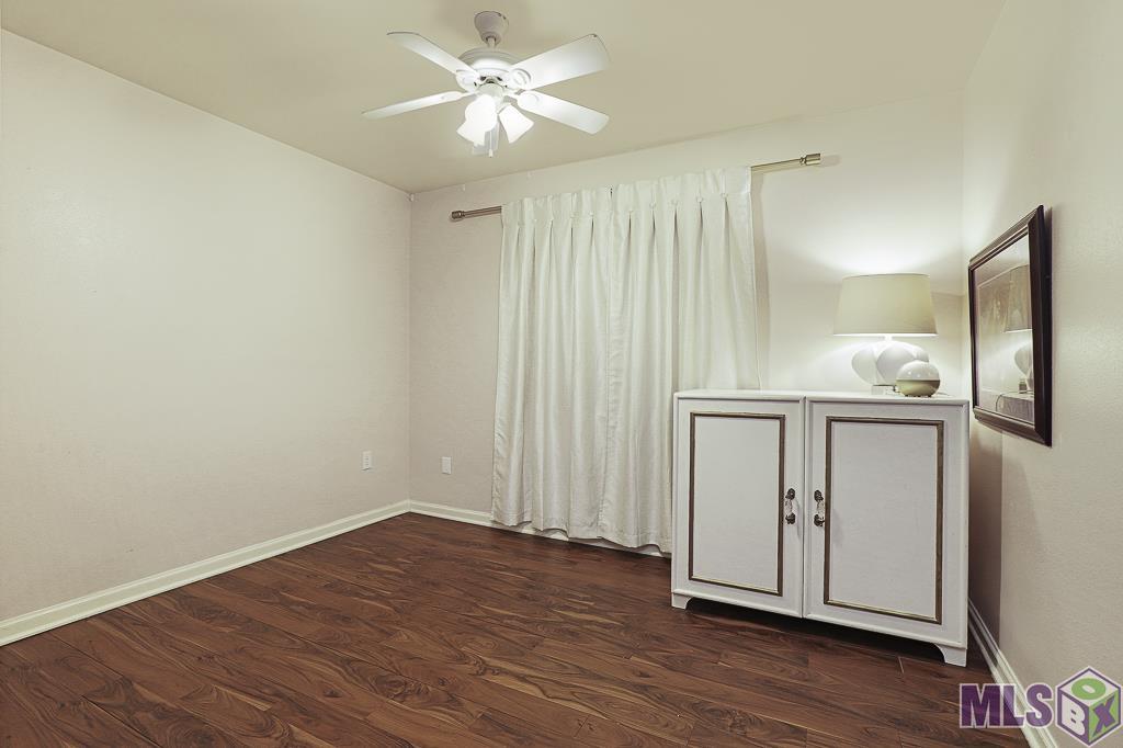 13233 Briar Hollow Avenue Baton Rouge, LA 70810 - Photo 19 of 22 Additional Bedroom