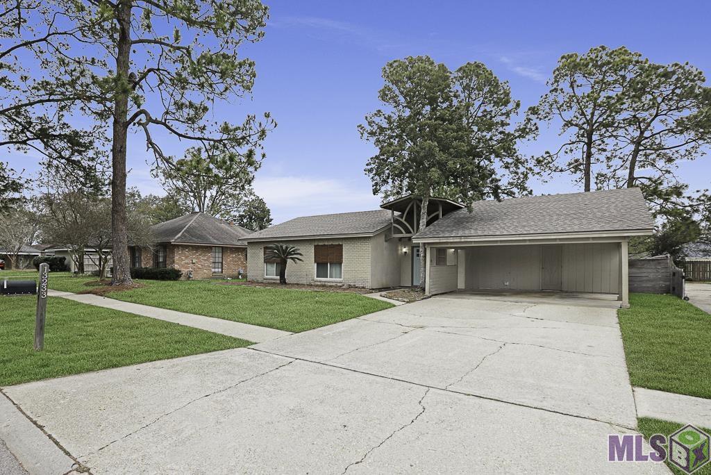 13233 Briar Hollow Avenue Baton Rouge, LA 70810 - Photo 2 of 22