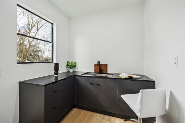 $1,695,000 | 5055 Yarwell Drive, Houston, TX 77096