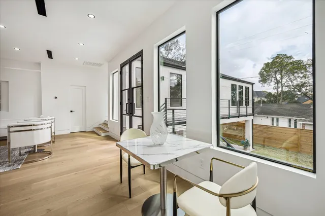 $1,695,000 | 5055 Yarwell Drive, Houston, TX 77096