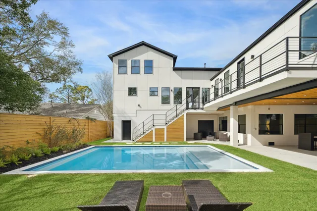 $1,695,000 | 5055 Yarwell Drive, Houston, TX 77096
