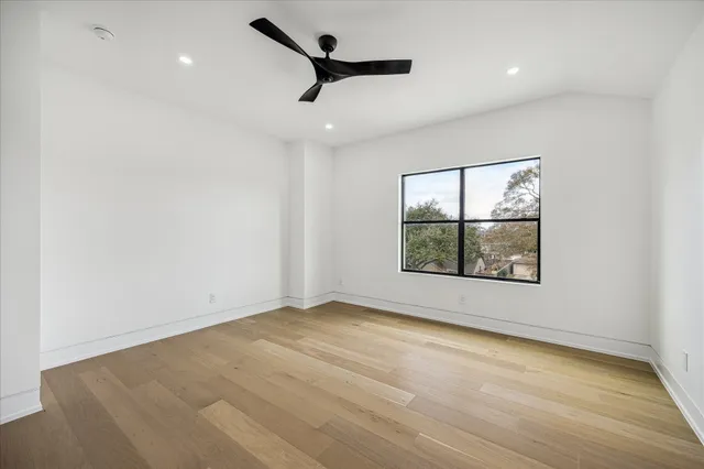 $1,695,000 | 5055 Yarwell Drive, Houston, TX 77096