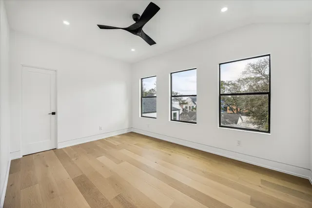 $1,695,000 | 5055 Yarwell Drive, Houston, TX 77096