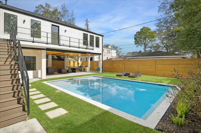 $1,695,000 | 5055 Yarwell Drive, Houston, TX 77096