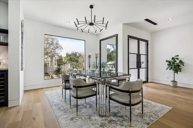 $1,695,000 | 5055 Yarwell Drive, Houston, TX 77096