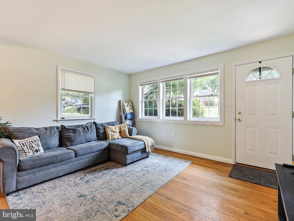 104 French Road Collegeville, PA 19426 - Photo 3 of 30 Gallery Image 3