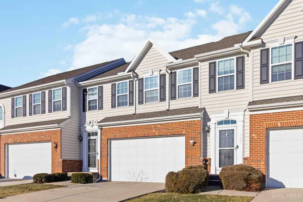 $2,800 | 3432 Hidden Falls Court, Maineville, OH 45039