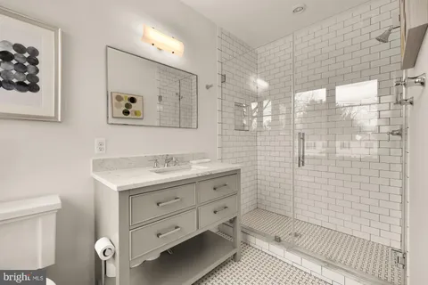 $4,850,000 | 7613 Glenbrook Road, Bethesda, MD 20814