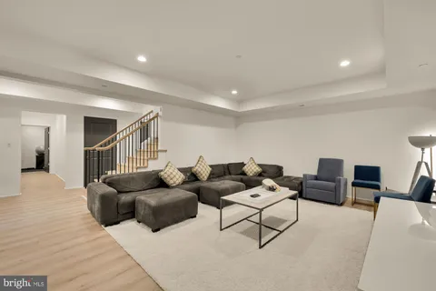 $4,850,000 | 7613 Glenbrook Road, Bethesda, MD 20814