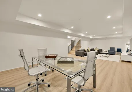 $5,200,000 | 7613 Glenbrook Road, Bethesda, MD 20814