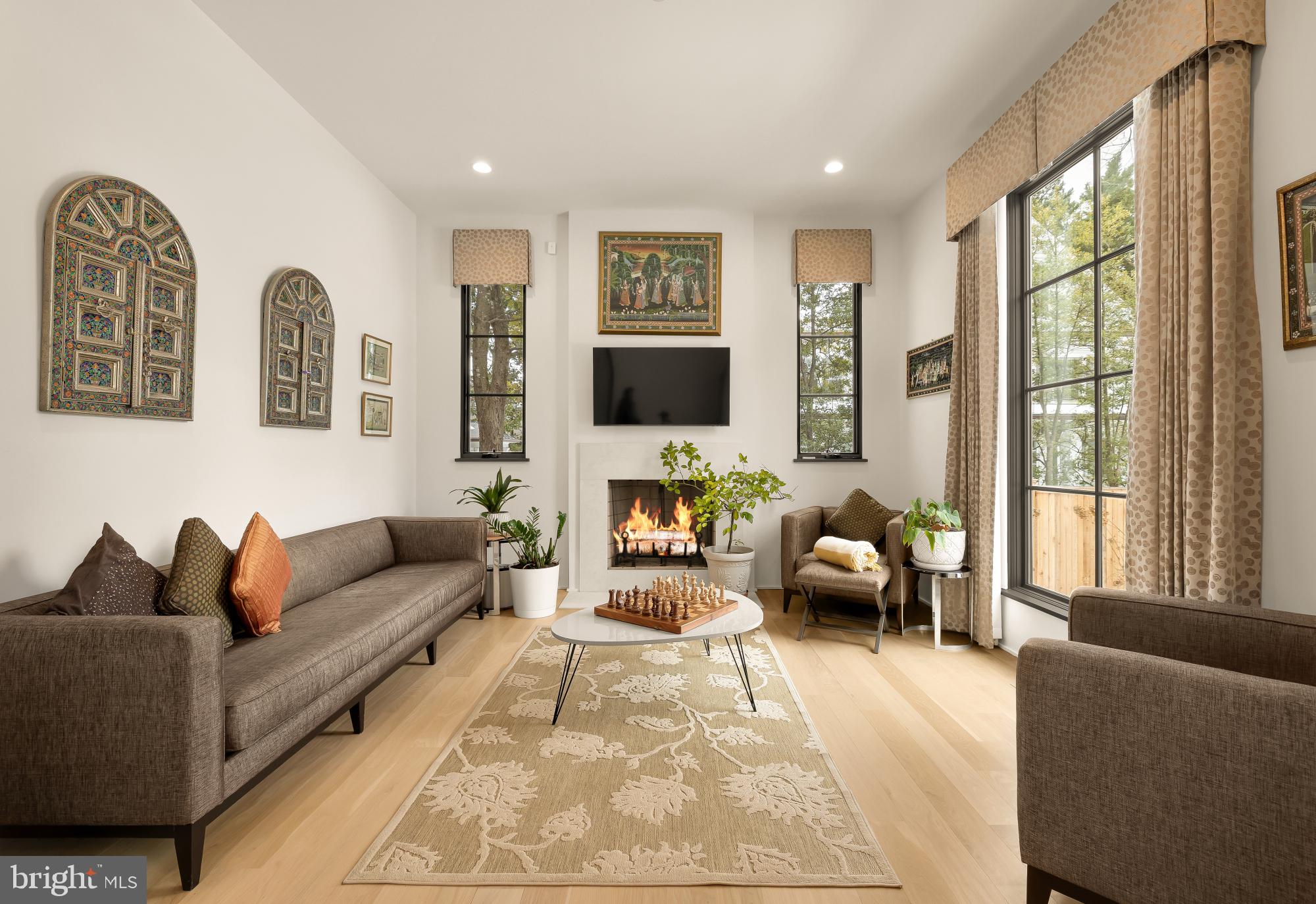 7613 Glenbrook Road Bethesda, MD 20814 - Photo 8 of 81