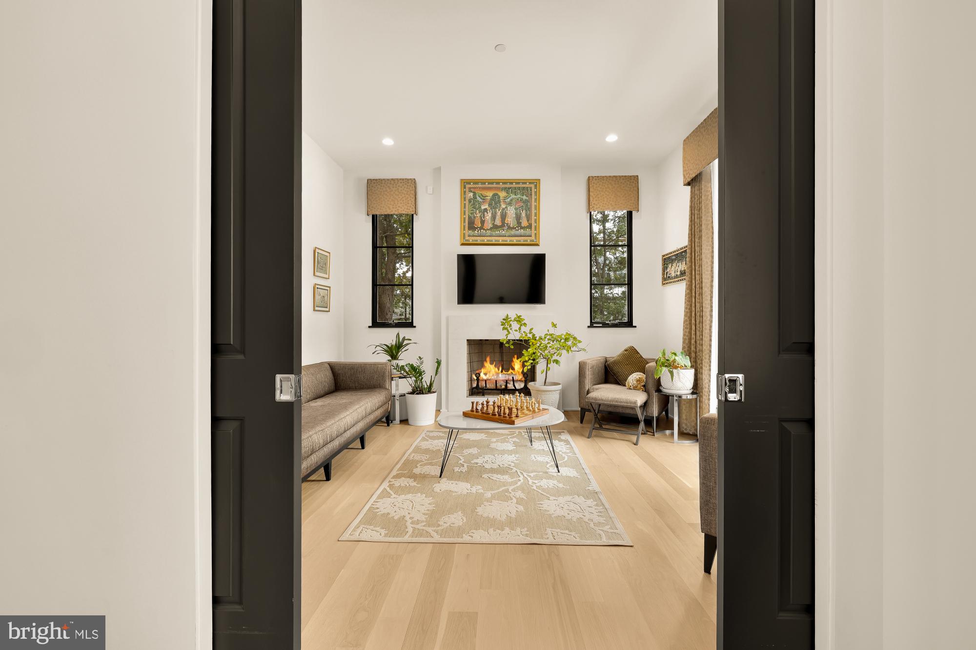 7613 Glenbrook Road Bethesda, MD 20814 - Photo 9 of 90