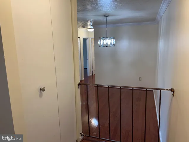 $2,600 | 7927 Mandan Road, Unit 301, Greenbelt, MD 20770