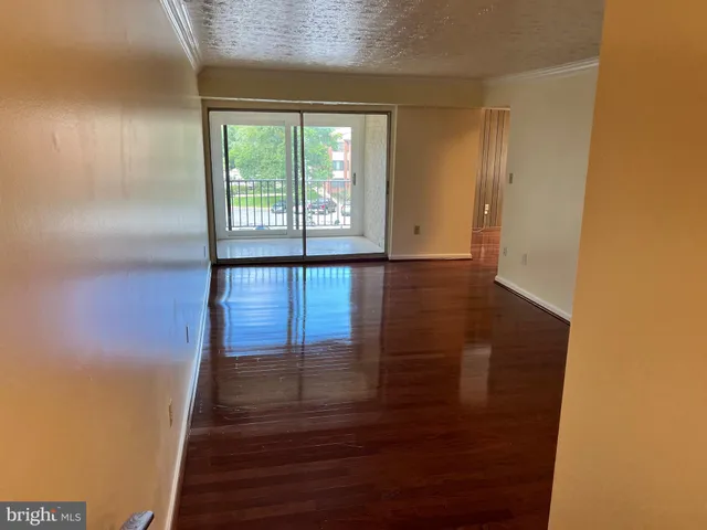 $2,600 | 7927 Mandan Road, Unit 301, Greenbelt, MD 20770