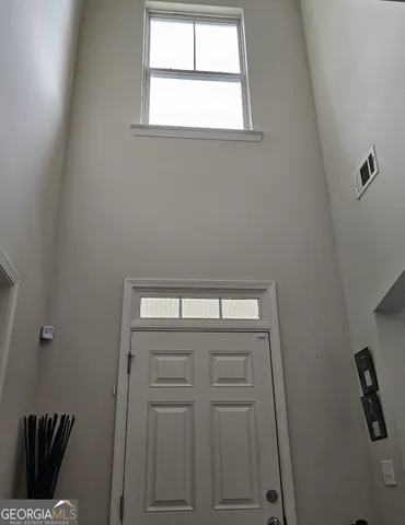 a view of utility room