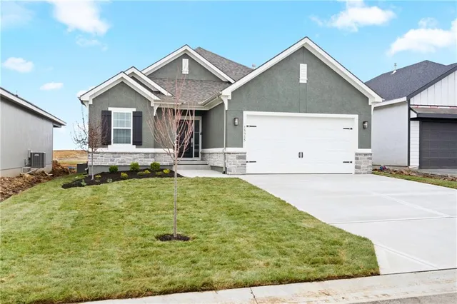 $558,500 | 15301 West 173rd Street, Olathe, KS 66062