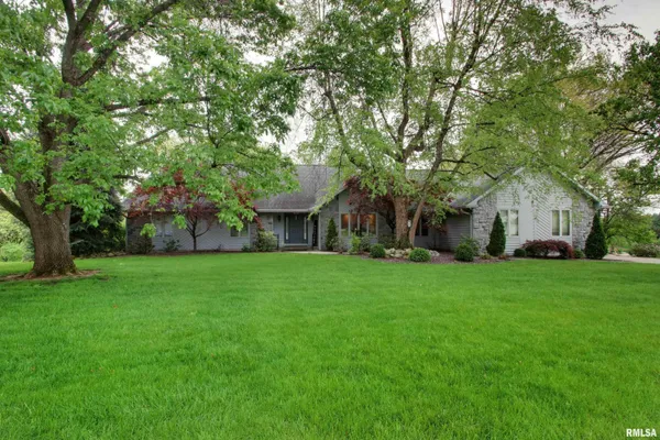 $649,000 | 4034 Marian Drive, Quincy, IL 62305