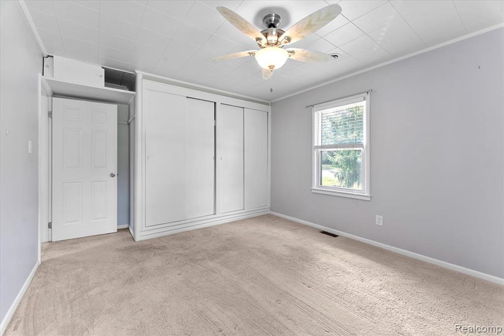 25952 Power Road Farmington Hills, MI 48336 - Photo 14 of 23