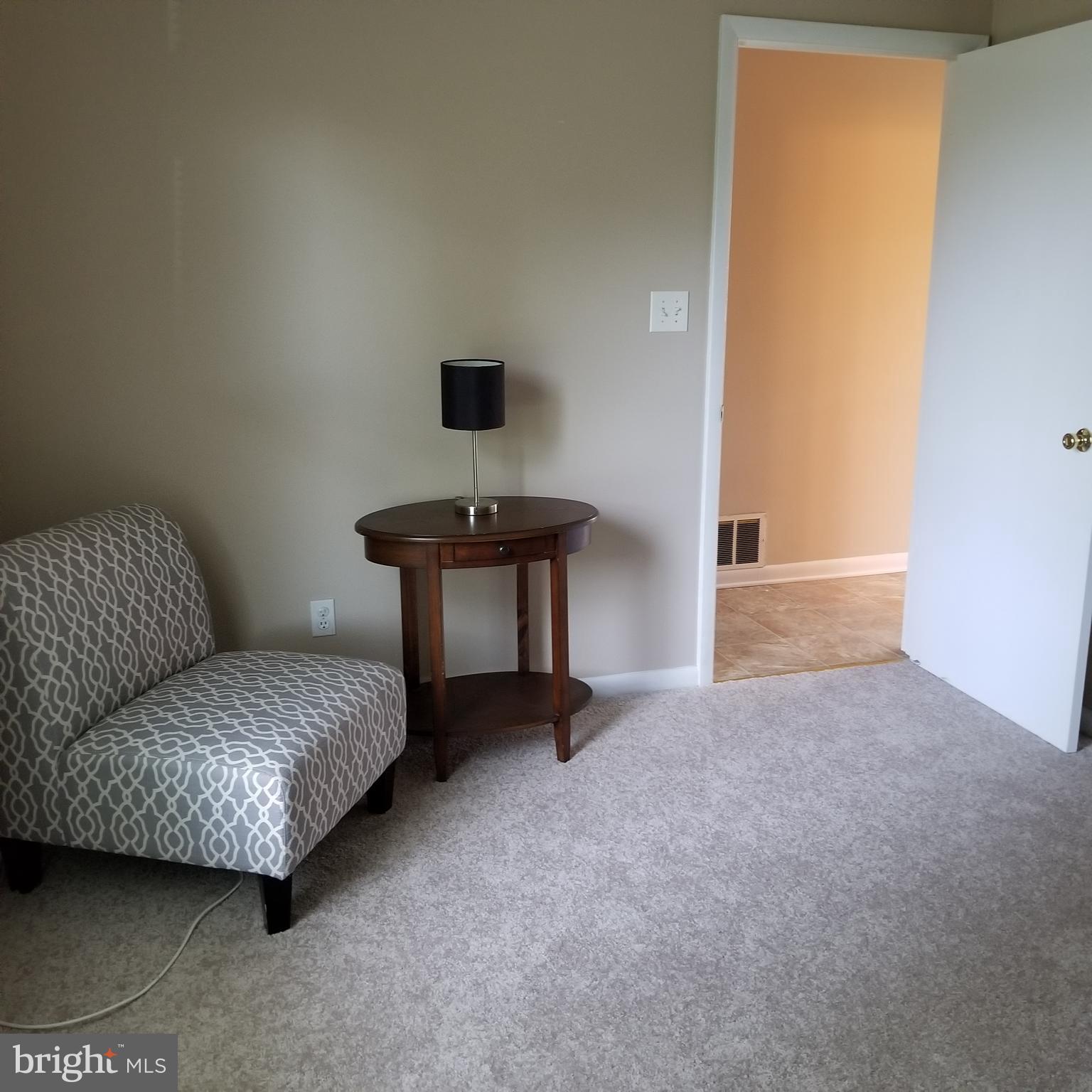 7903 Shore Road Baltimore, MD 21222 - Photo 20 of 41 Den or 4th BR om Main Level next to Half Bath