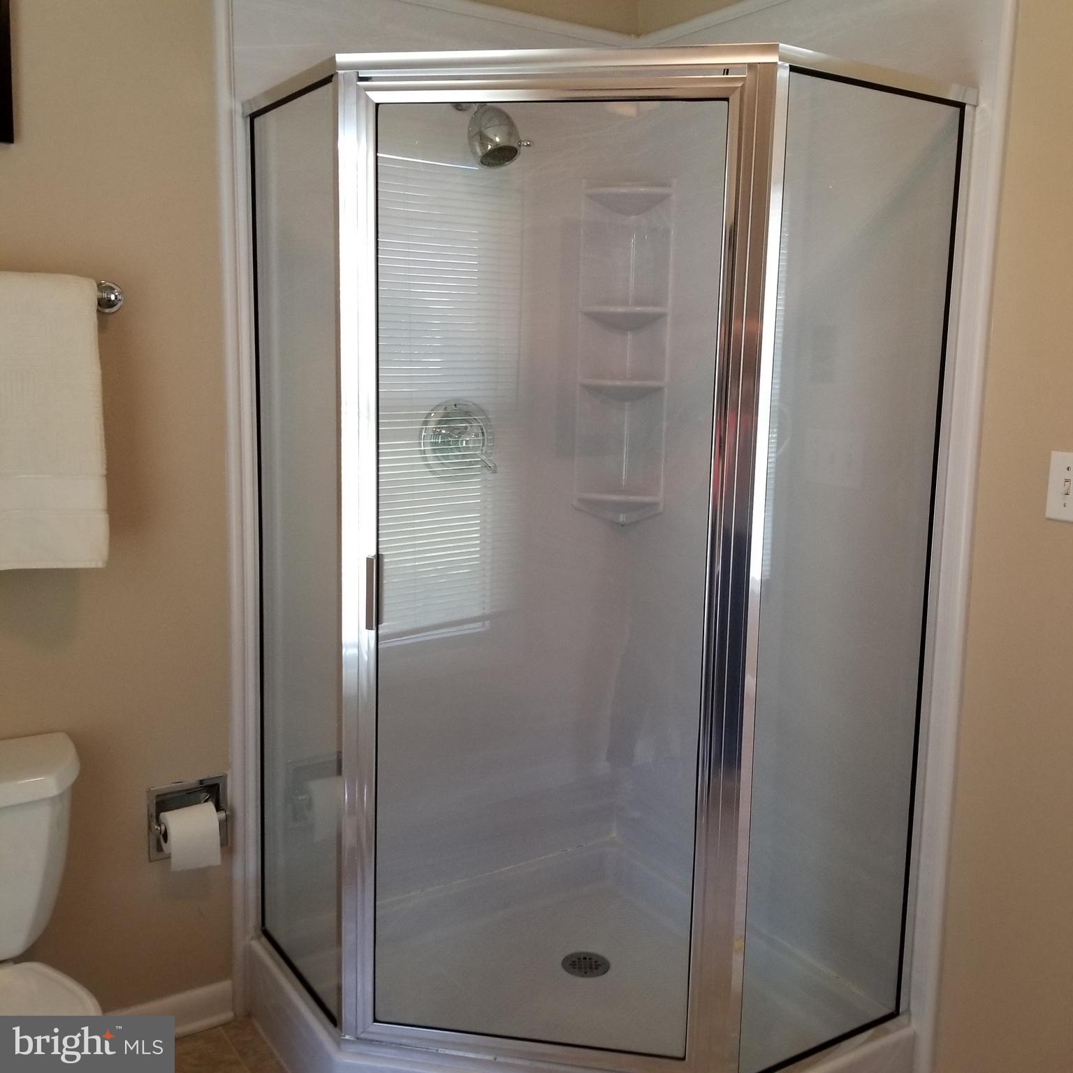 7903 Shore Road Baltimore, MD 21222 - Photo 27 of 41 Master bath w/ corner shower