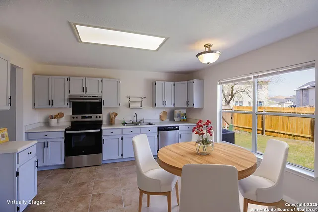 $275,000 | 8611 Sierra Springs, Converse, TX 78109