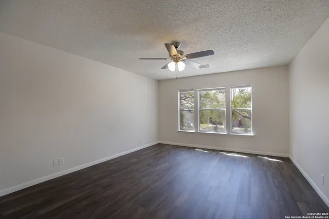 $275,000 | 8611 Sierra Springs, Converse, TX 78109