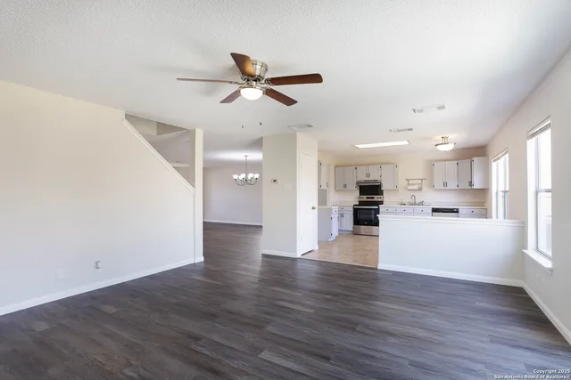 $275,000 | 8611 Sierra Springs, Converse, TX 78109