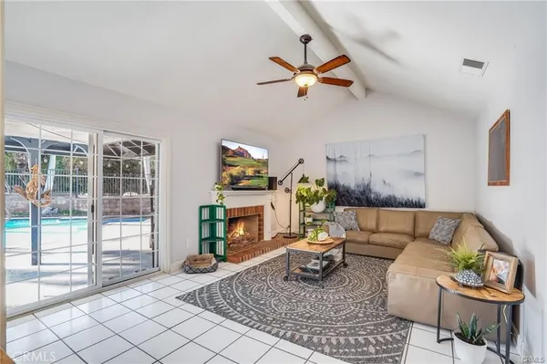 $999,998 | 11094 Kayjay Street, Riverside, CA 92503