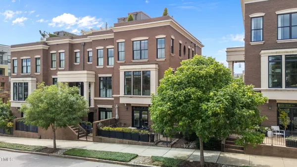 $1,325,000 | 138 South East Street, Raleigh, NC 27601