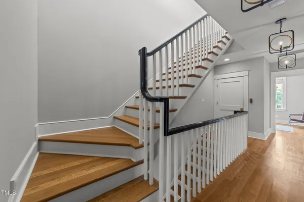 $1,325,000 | 138 South East Street, Raleigh, NC 27601