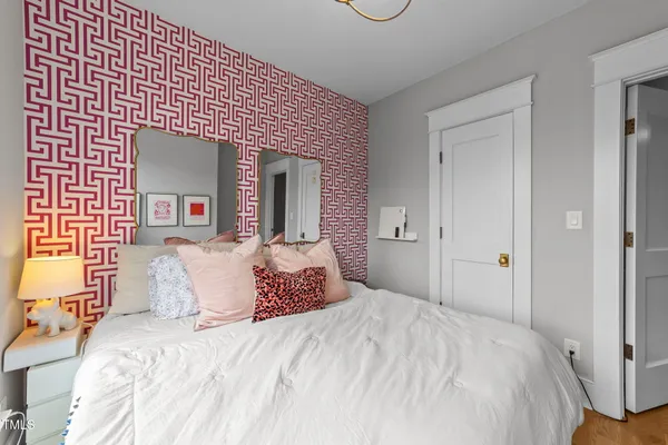 $1,325,000 | 138 South East Street, Raleigh, NC 27601